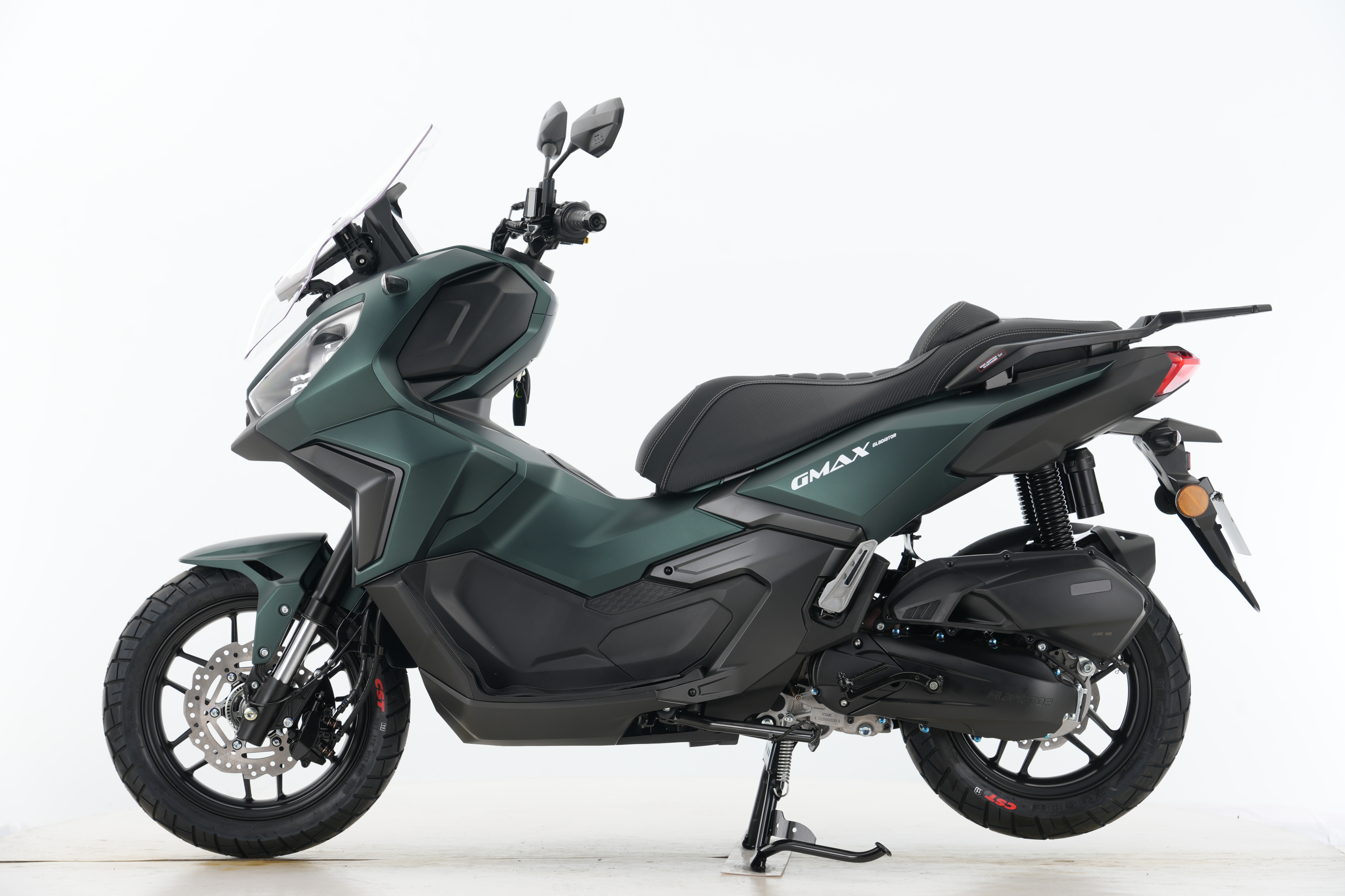 Скутер Gladiator GMAX