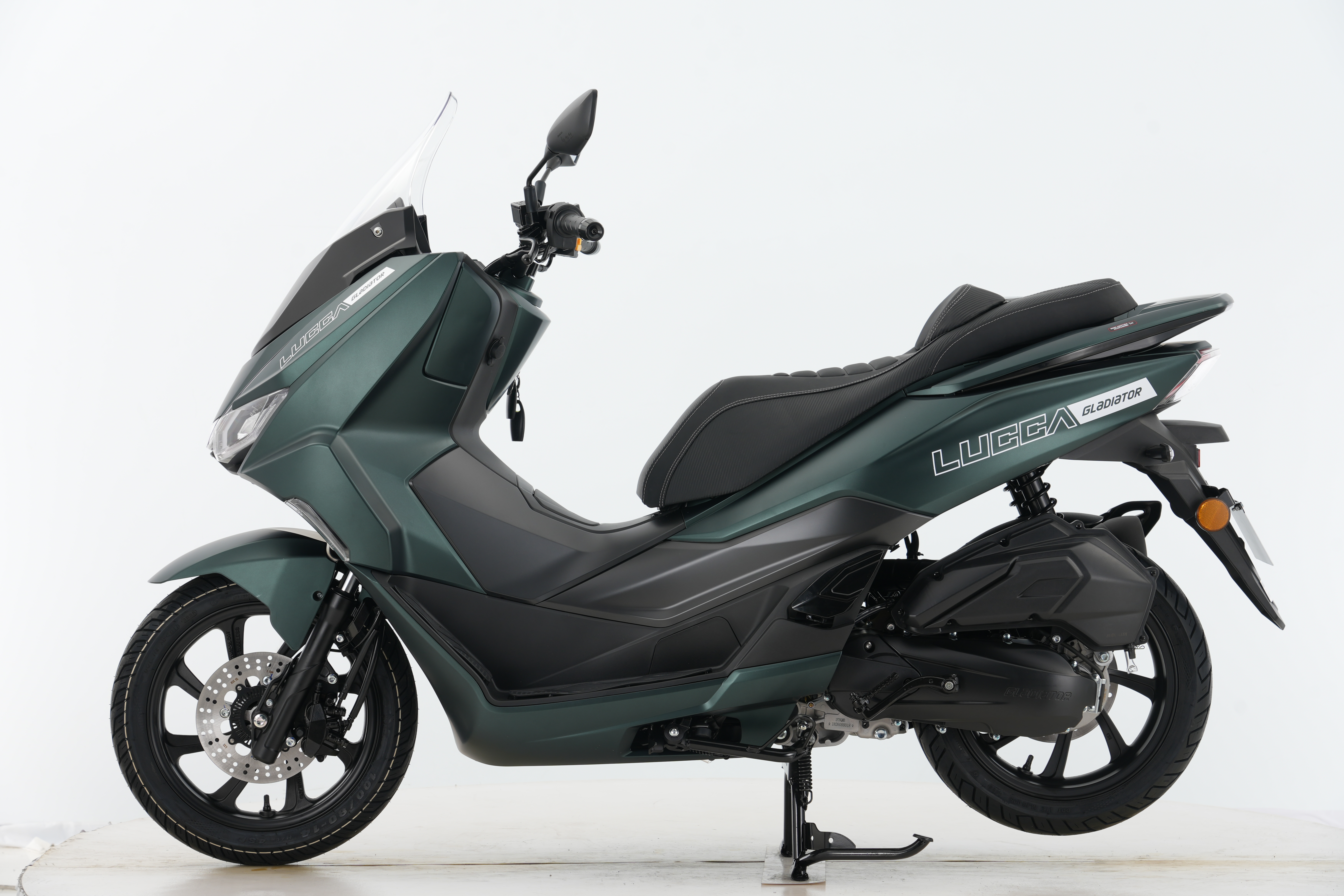 Скутер Gladiator LUCCA