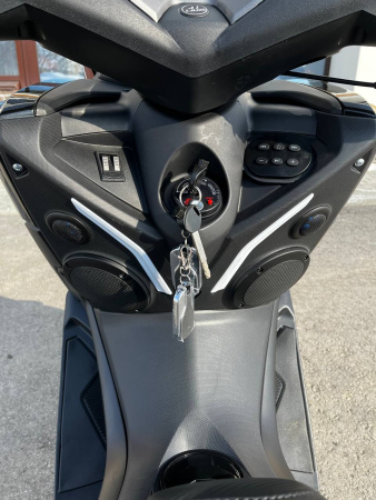 photo_2025-03-05_11-37-41