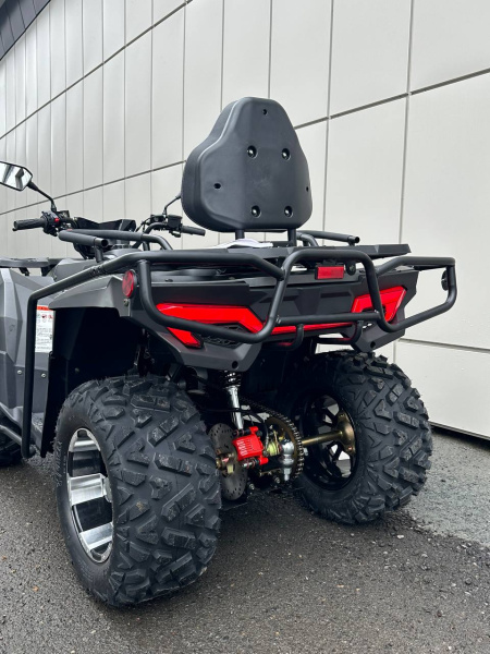 photo_5273841028127460161_y