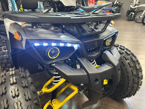 photo_5235782571294583731_y