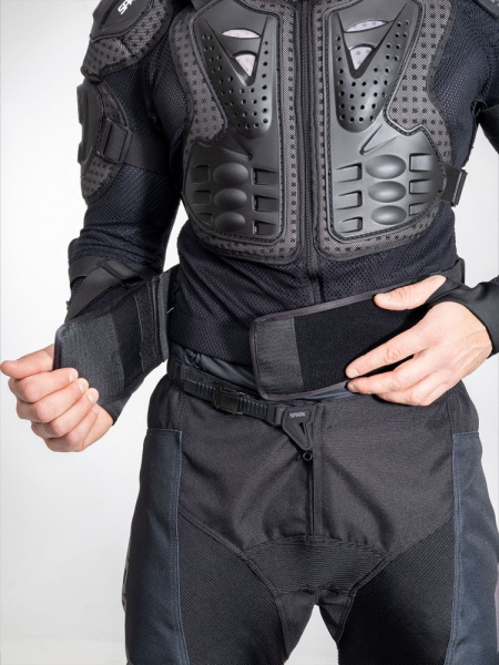 0v0uuhghf87upjxtcfshmiguo9q9ee09