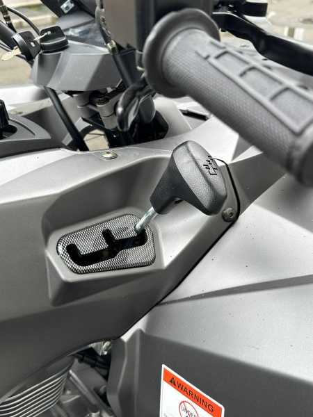 photo_5273841028127460166_y